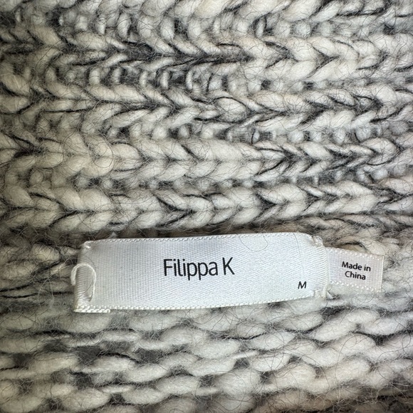Filippa K. Chunky Cozy wool mohair Gray Knit Cardigan size medium luxe - Picture 3 of 9